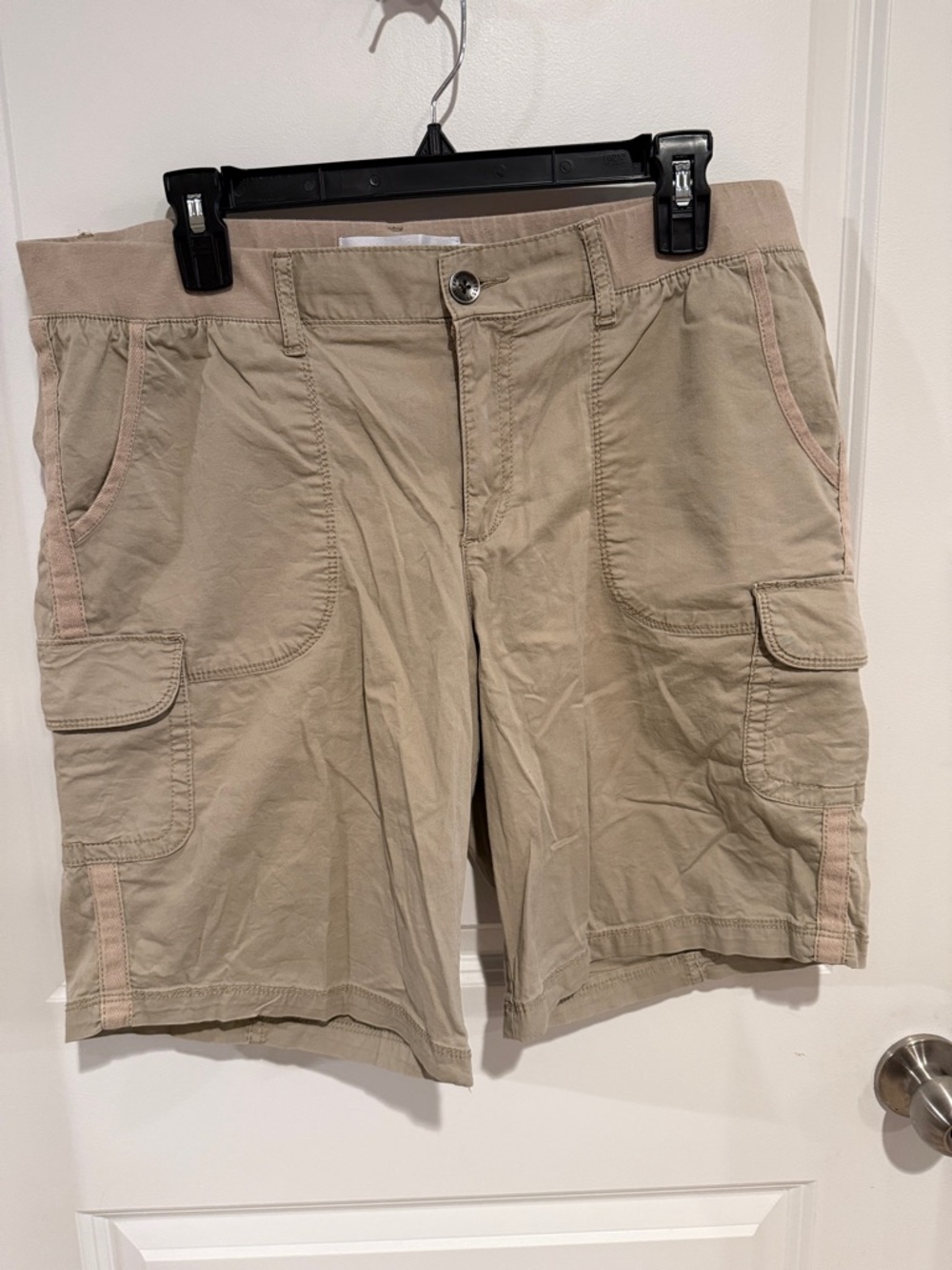 Womens Sonoma Shorts in Khaki